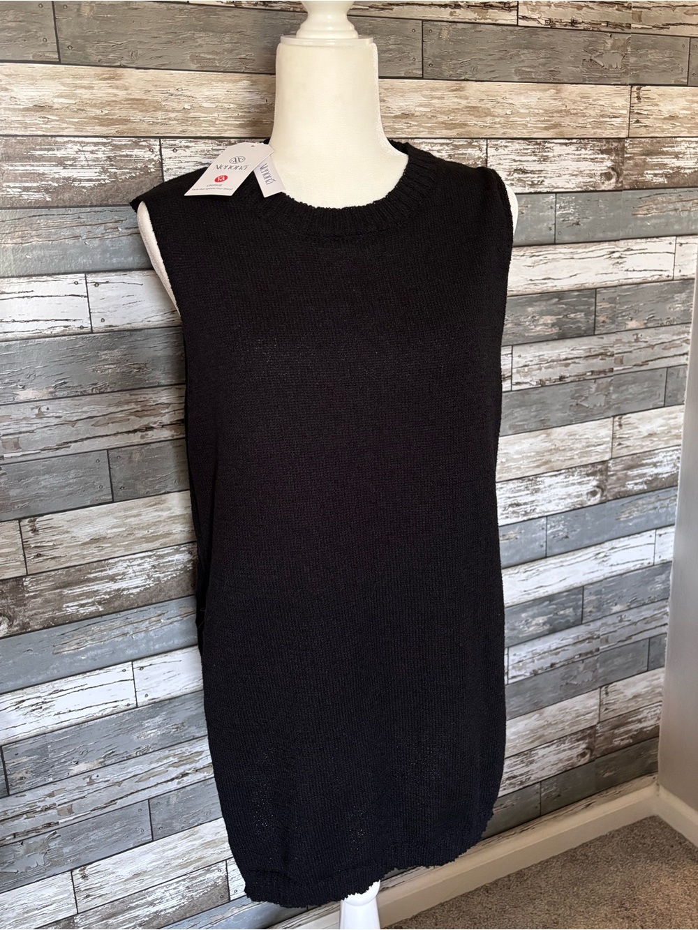 Nenona Tunic Lightweight Knit Sleeveless Dressy Casual Top Womens Size M